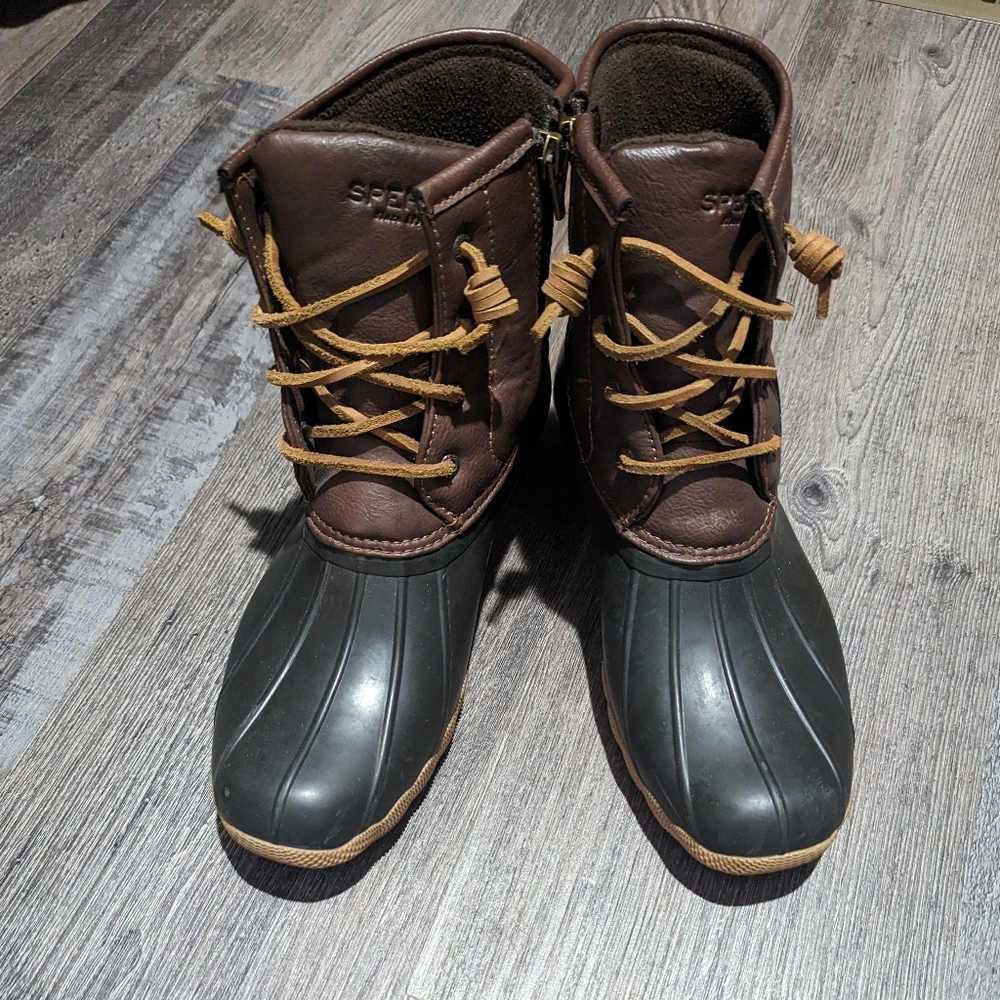 Sperry boots
